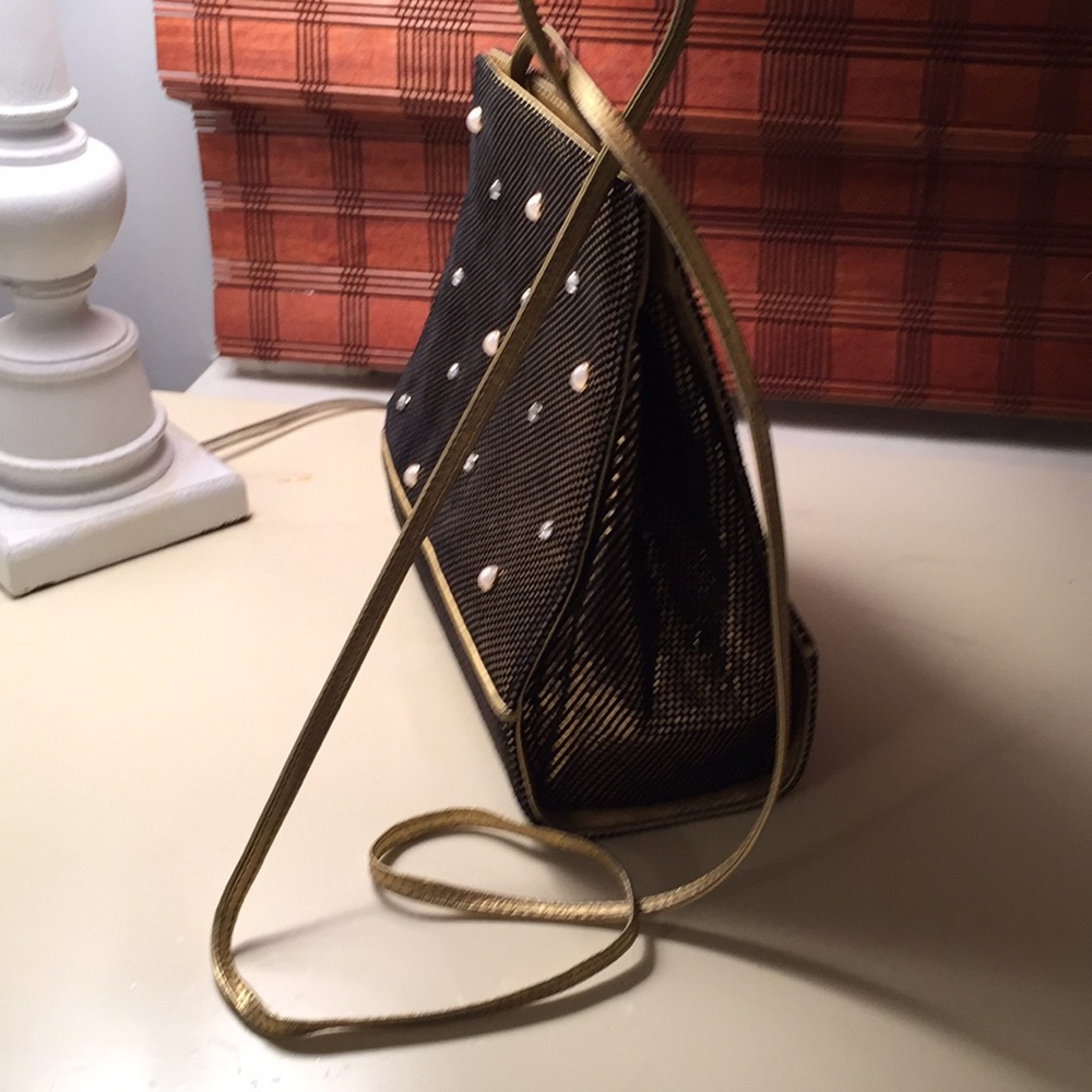 Elegant Black and Gold Crossbody Bag